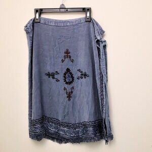 L.S.I. Embroidered Floral Blue Wrap Skirt Size L-XL